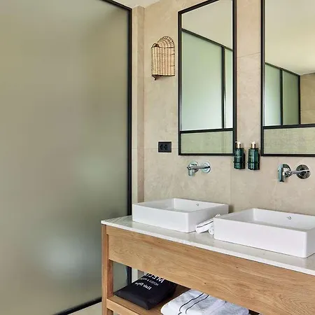 Melia Durres Albania ホテル 5*
