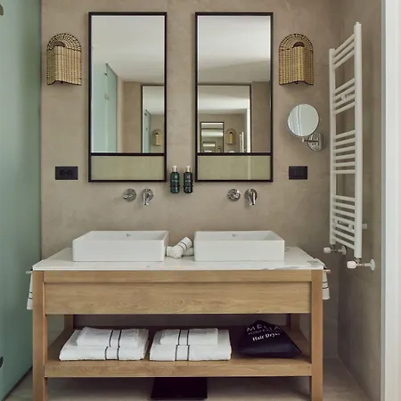 ホテル Melia Durres Albania