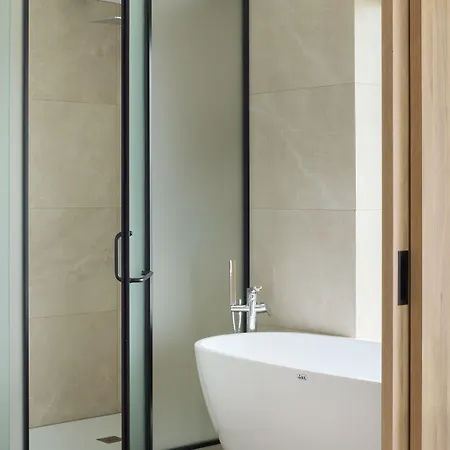 ホテル Melia Durres Albania