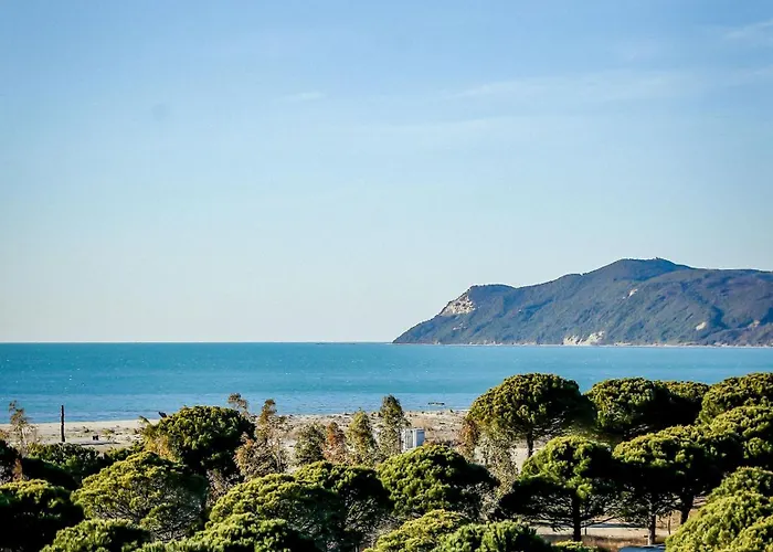 Szálloda Melia Durres Albania 5*